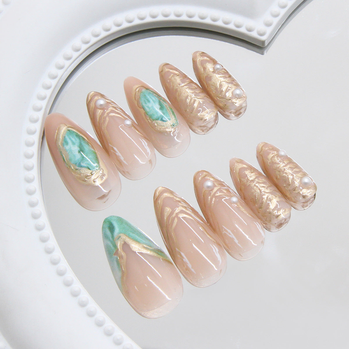 BEACH SHELL